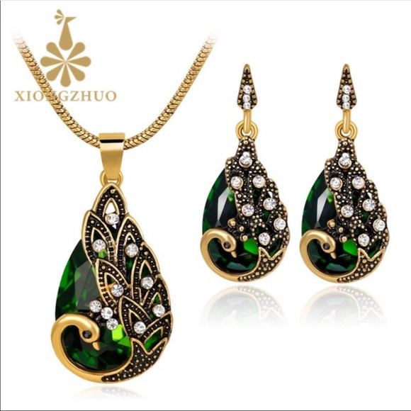 Jewelry - Peacock Shape Waterdrop Crystal Antique Jewelry
